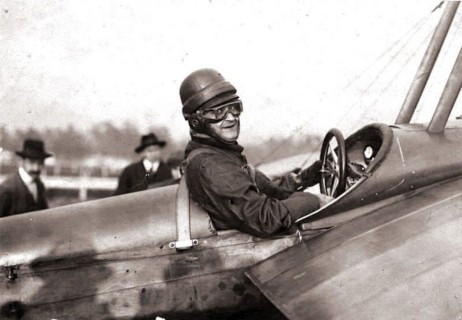 Silvio Pettirossi. Historia del "Rey de las acrobacias"