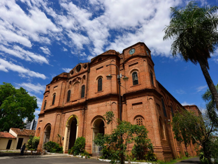 La iglesia de la Encarnación: Templo Histórico