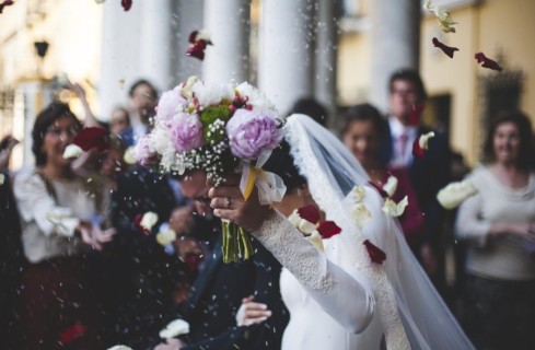 Lazio te paga 2.000 euros por festejar tu boda en Italia